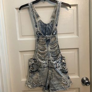 Short jean overalls
